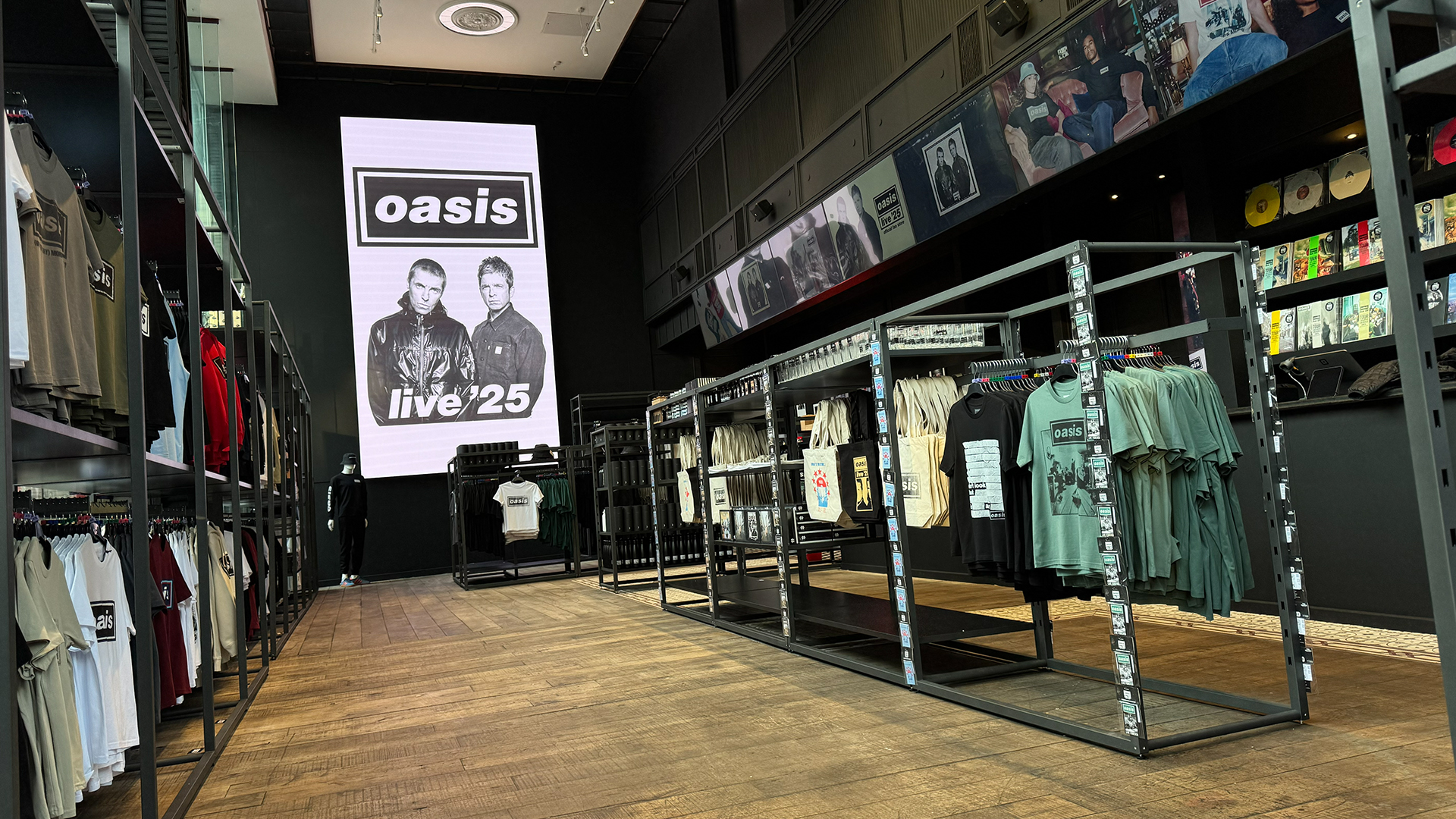 OASIS_GALLERY-03